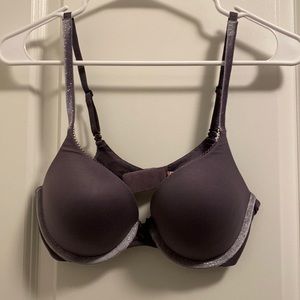 NWOT Victorias Secret bra